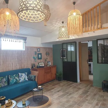 Maison 3 Etoiles , Proche Plages, Cotiniere, & St Pierre Holiday home La Cotiniere